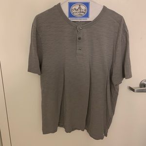 Vince Grey 3-button Short sleeve